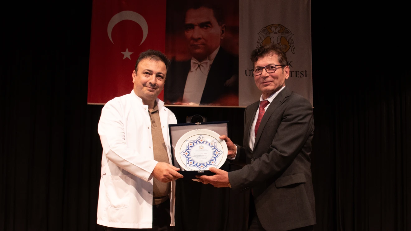 Geleceğin diş hekimleri, mesleğe ilk adımlarını attı